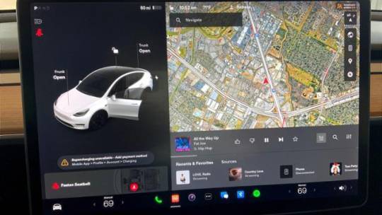 2020 Tesla Model Y 5YJYGDEEXLF008333