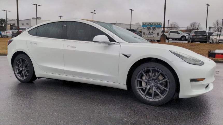2018 Tesla Model 3 5YJ3E1EA7JF035322