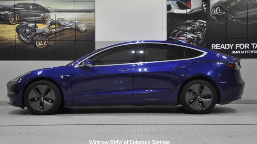 2018 Tesla Model 3 5YJ3E1EB4JF064415