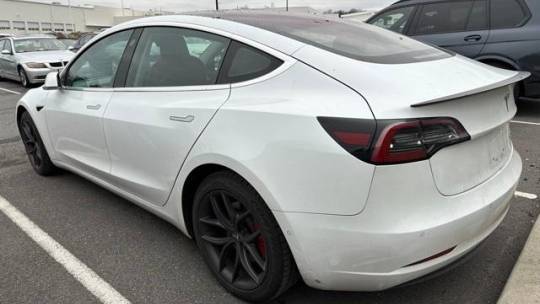 2018 Tesla Model 3 5YJ3E1EB3JF151500