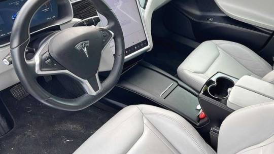 2016 Tesla Model S 5YJSA1E10GF146262