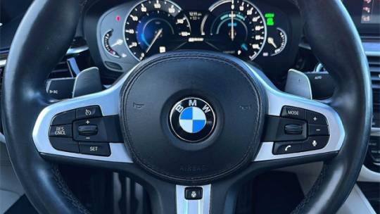 2019 BMW 5 Series WBAJA9C5XKB393796