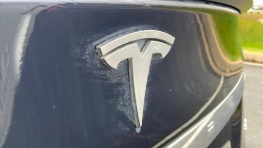2014 Tesla Model S 5YJSA1H10EFP39418