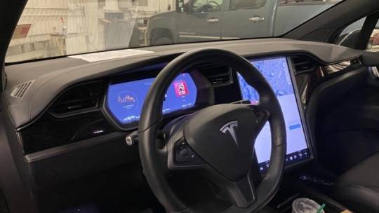 2018 Tesla Model X 5YJXCDE2XJF139966