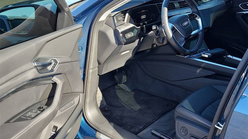 2021 Audi e-tron WA1LABGE4MB012986