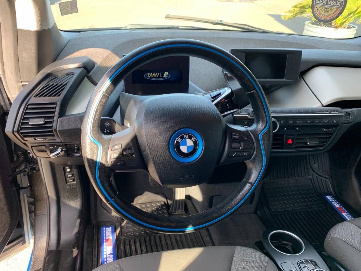 2017 BMW i3 WBY1Z8C39HV894348