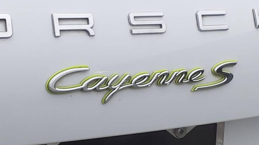 2016 Porsche Cayenne WP1AE2A23GLA62551