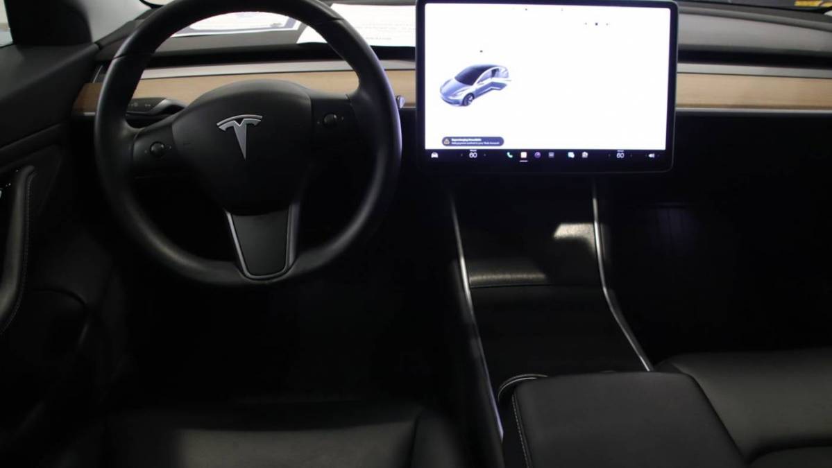 2018 Tesla Model 3 5YJ3E1EA5JF021435