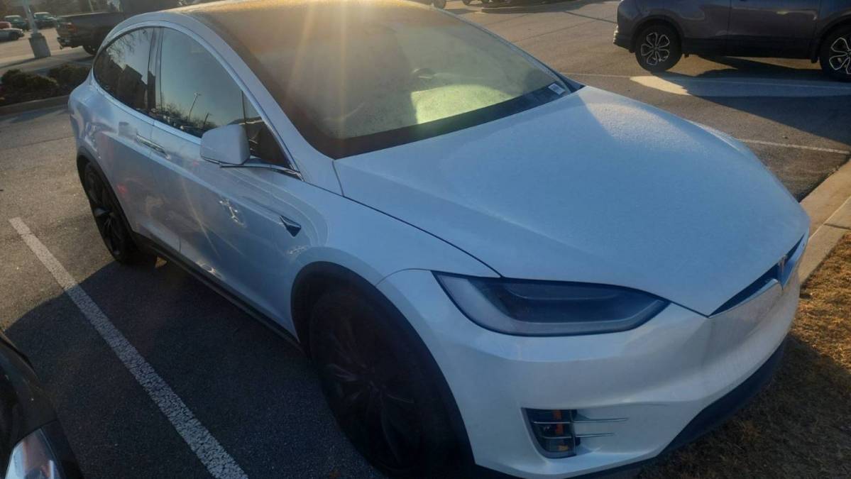 2019 Tesla Model X 5YJXCDE22KF187950