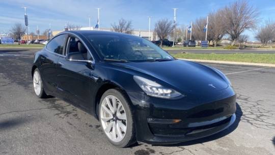2018 Tesla Model 3 5YJ3E1EAXJF060375