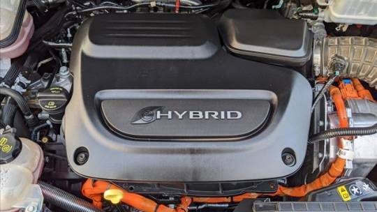 2018 Chrysler Pacifica Hybrid 2C4RC1N74JR229489