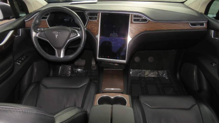 2017 Tesla Model X 5YJXCBE22HF044848