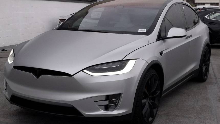 2019 Tesla Model X 5YJXCDE42KF154562