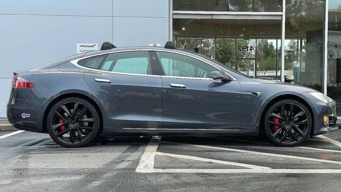 2018 Tesla Model S 5YJSA1E46JF291906
