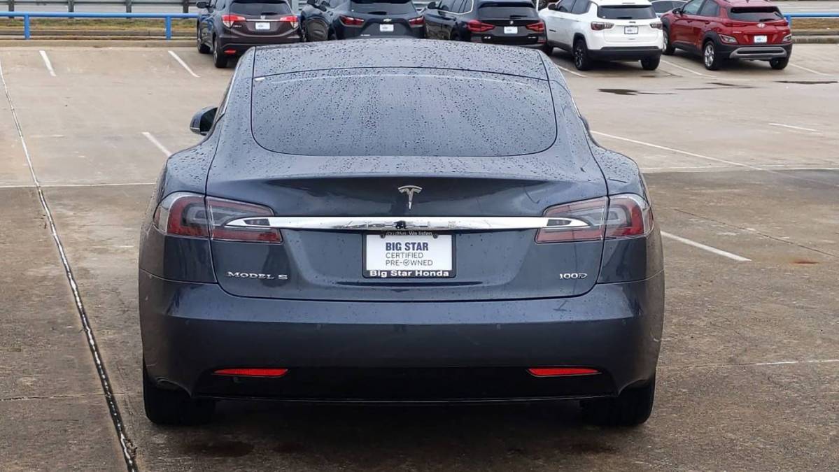 2017 Tesla Model S 5YJSA1E2XHF217378