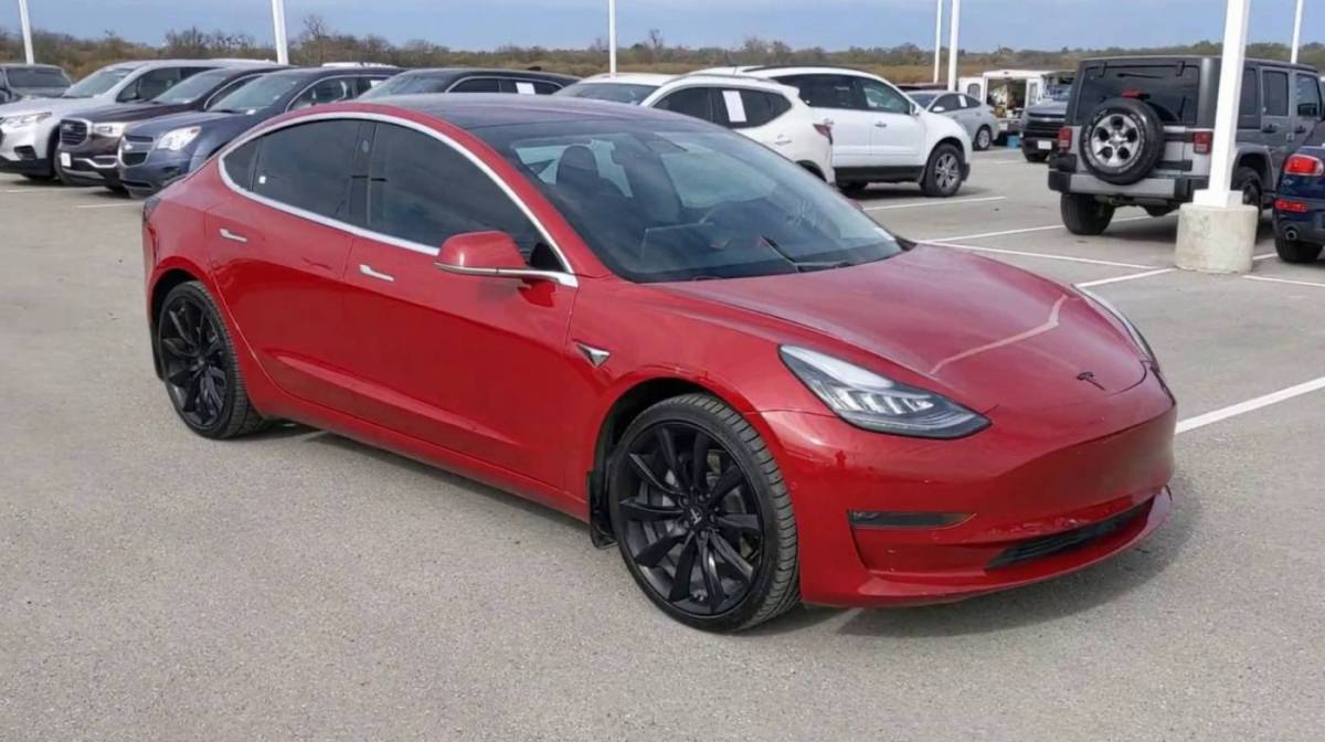 2018 Tesla Model 3 5YJ3E1EA6JF045792
