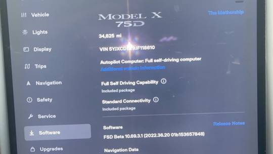 2018 Tesla Model X 5YJXCDE29JF118610