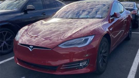 2019 Tesla Model S 5YJSA1E44KF331305