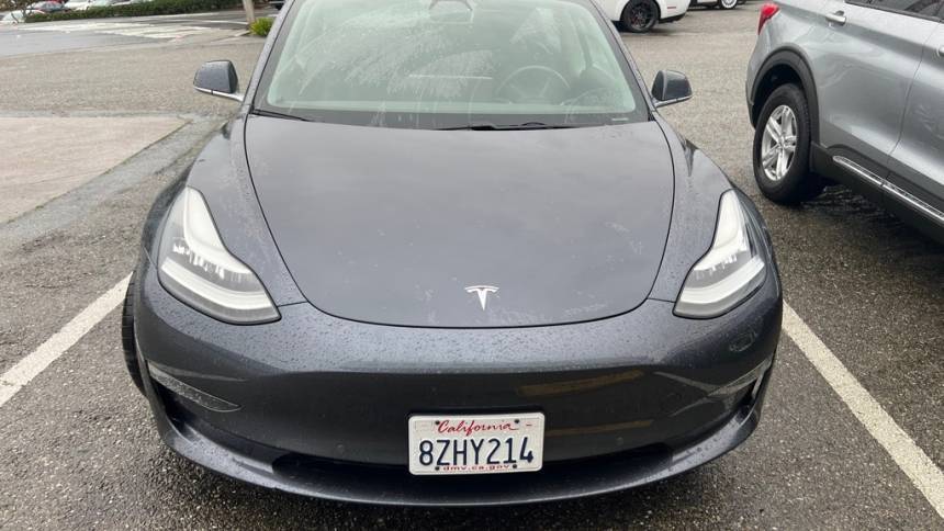 2018 Tesla Model 3 5YJ3E1EB7JF083041