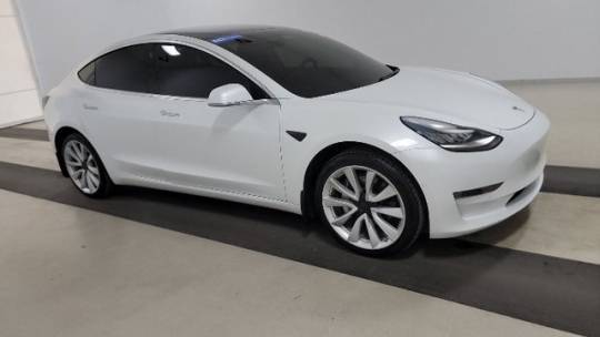 2019 Tesla Model 3 5YJ3E1EA9KF436467