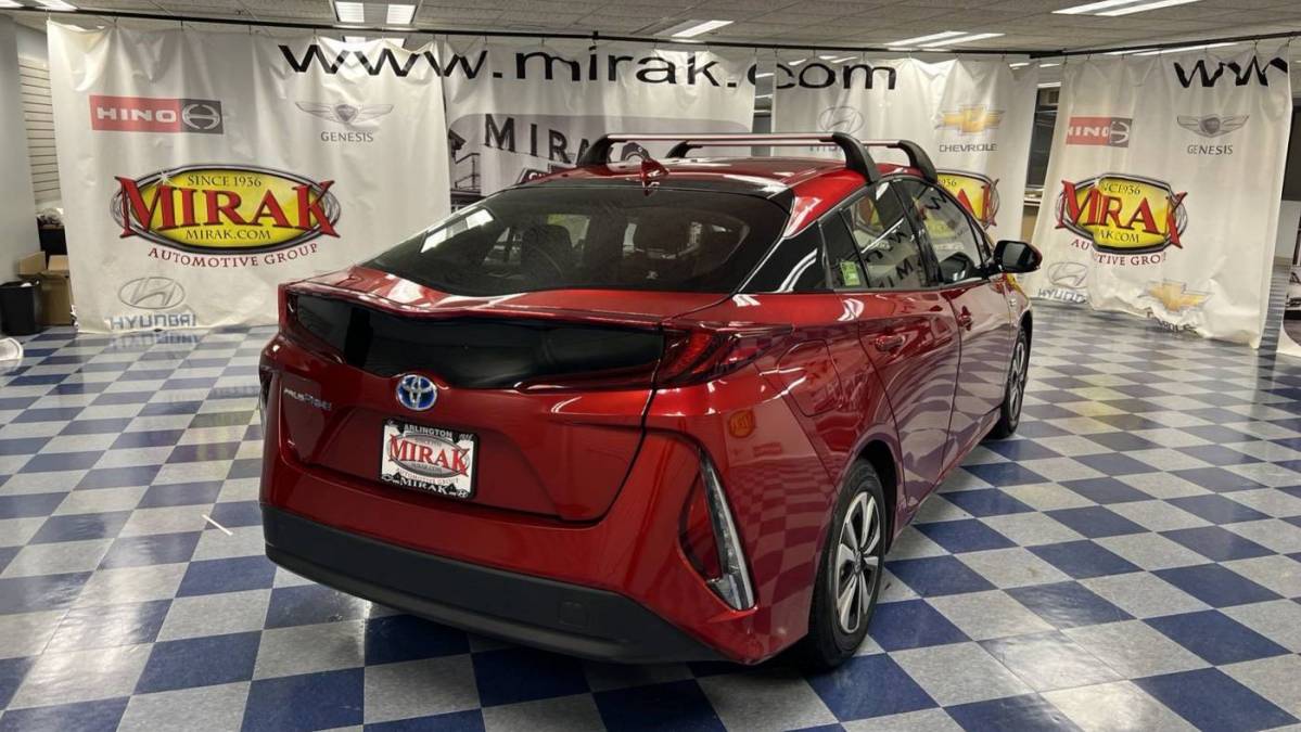 2018 Toyota Prius Prime JTDKARFP3J3097905