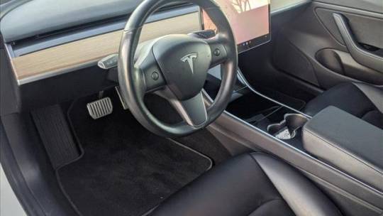 2018 Tesla Model 3 5YJ3E1EB8JF134143