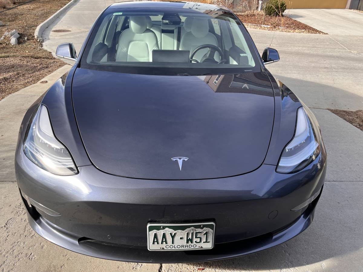 2019 Tesla Model 3 5YJ3E1EA9KF431575