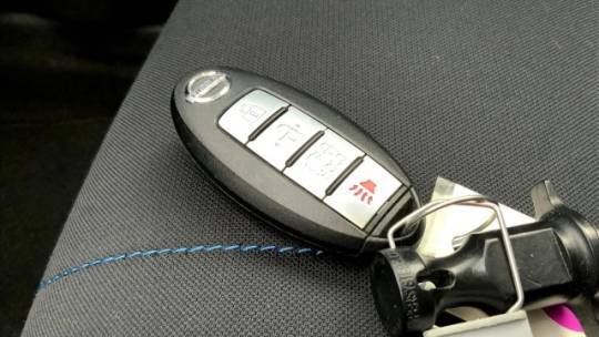 2021 Nissan LEAF 1N4AZ1BV2MC552053
