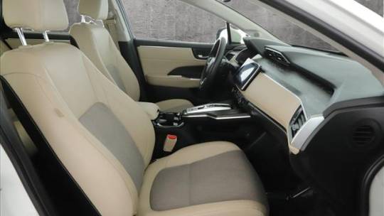 2018 Honda Clarity JHMZC5F1XJC006494
