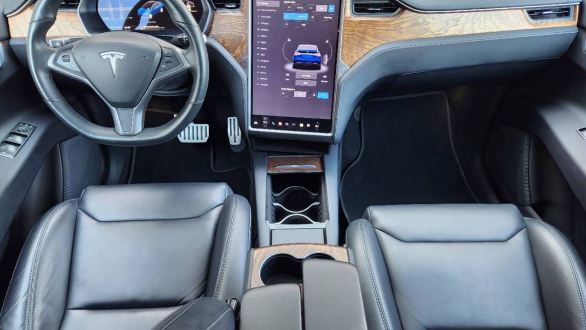 2019 Tesla Model X 5YJXCDE40KF211941
