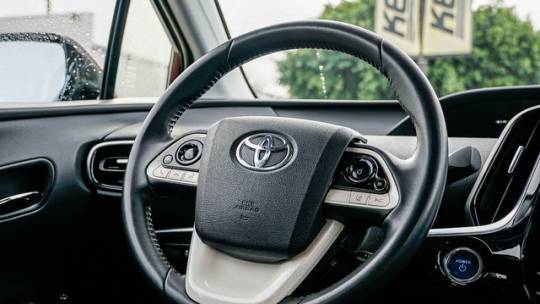 2018 Toyota Prius Prime JTDKARFP1J3090385