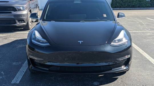 2018 Tesla Model 3 5YJ3E1EB8JF082674