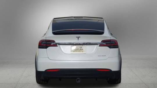 2020 Tesla Model X 5YJXCBE49LF236214