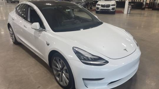 2019 Tesla Model 3 5YJ3E1EB5KF390371