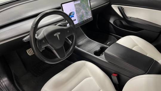 2018 Tesla Model 3 5YJ3E1EB3JF171195