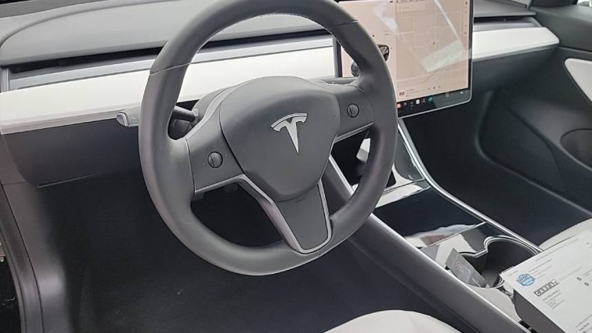 2020 Tesla Model 3 5YJ3E1EAXLF634525