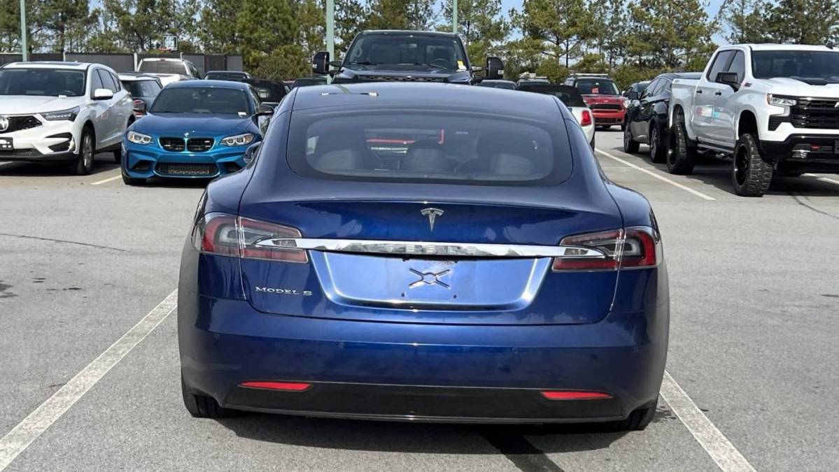 2017 Tesla Model S 5YJSA1E10HF215159