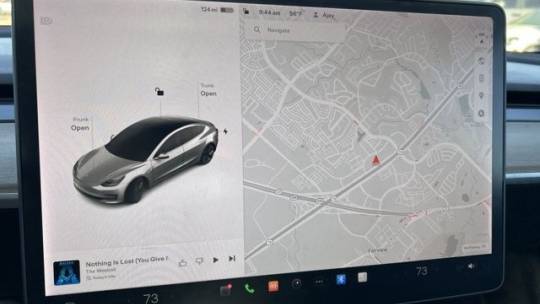 2018 Tesla Model 3 5YJ3E1EA1JF040645
