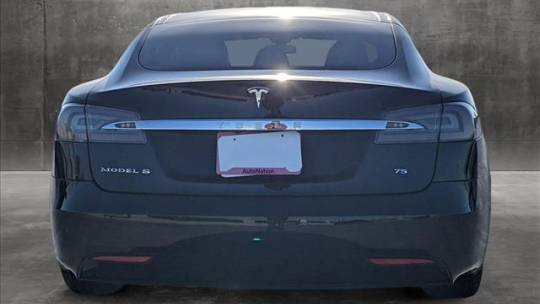 2016 Tesla Model S 5YJSA1E16GF152194