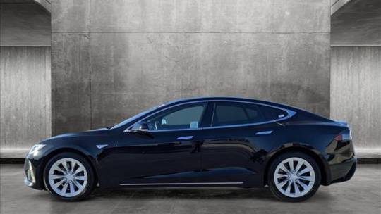 2016 Tesla Model S 5YJSA1E16GF152194