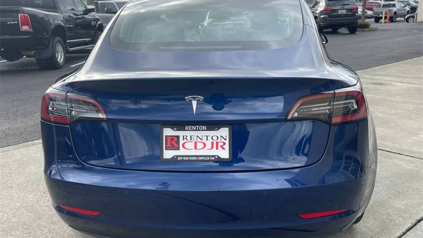 2018 Tesla Model 3 5YJ3E1EB3JF064597