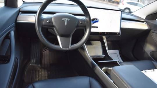 2018 Tesla Model 3 5YJ3E1EB8JF088586