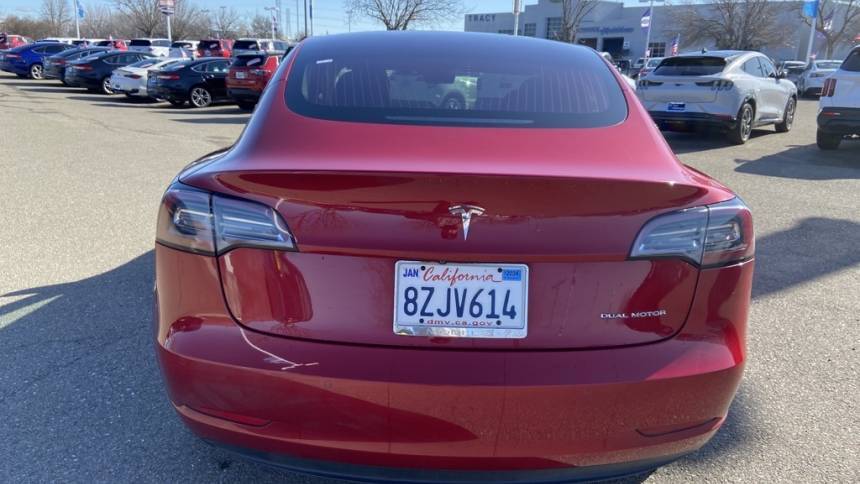 2018 Tesla Model 3 5YJ3E1EB5JF129868