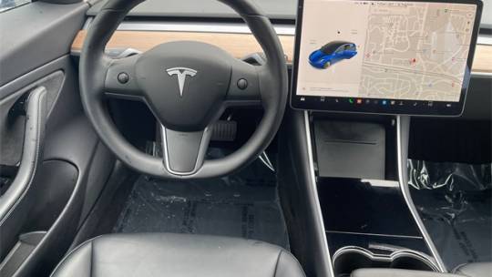 2019 Tesla Model 3 5YJ3E1EA7KF441361
