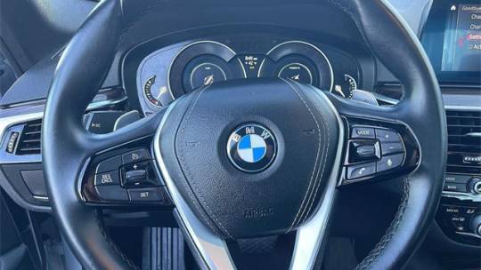 2019 BMW 5 Series WBAJA9C54KB392904