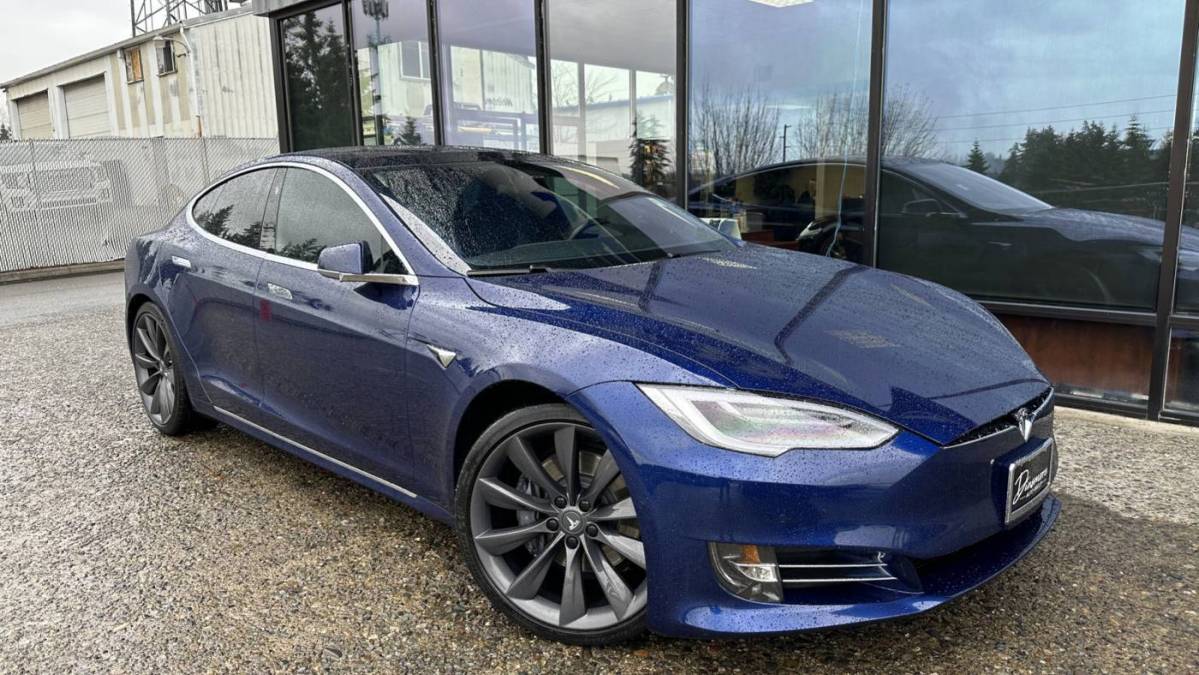 2017 Tesla Model S 5YJSA1E28HF188348