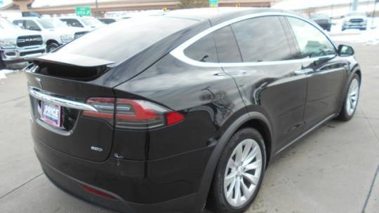 2016 Tesla Model X 5YJXCBE23GF018919