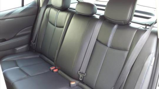 2022 Nissan LEAF 1N4BZ1DV3NC553943