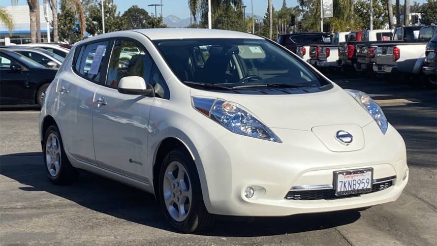 2015 Nissan LEAF 1N4AZ0CP2FC305886