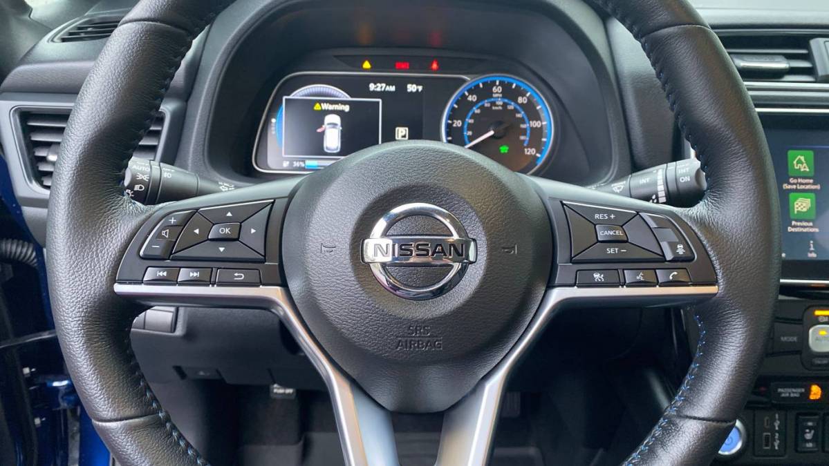 2022 Nissan LEAF 1N4AZ1CV4NC557951